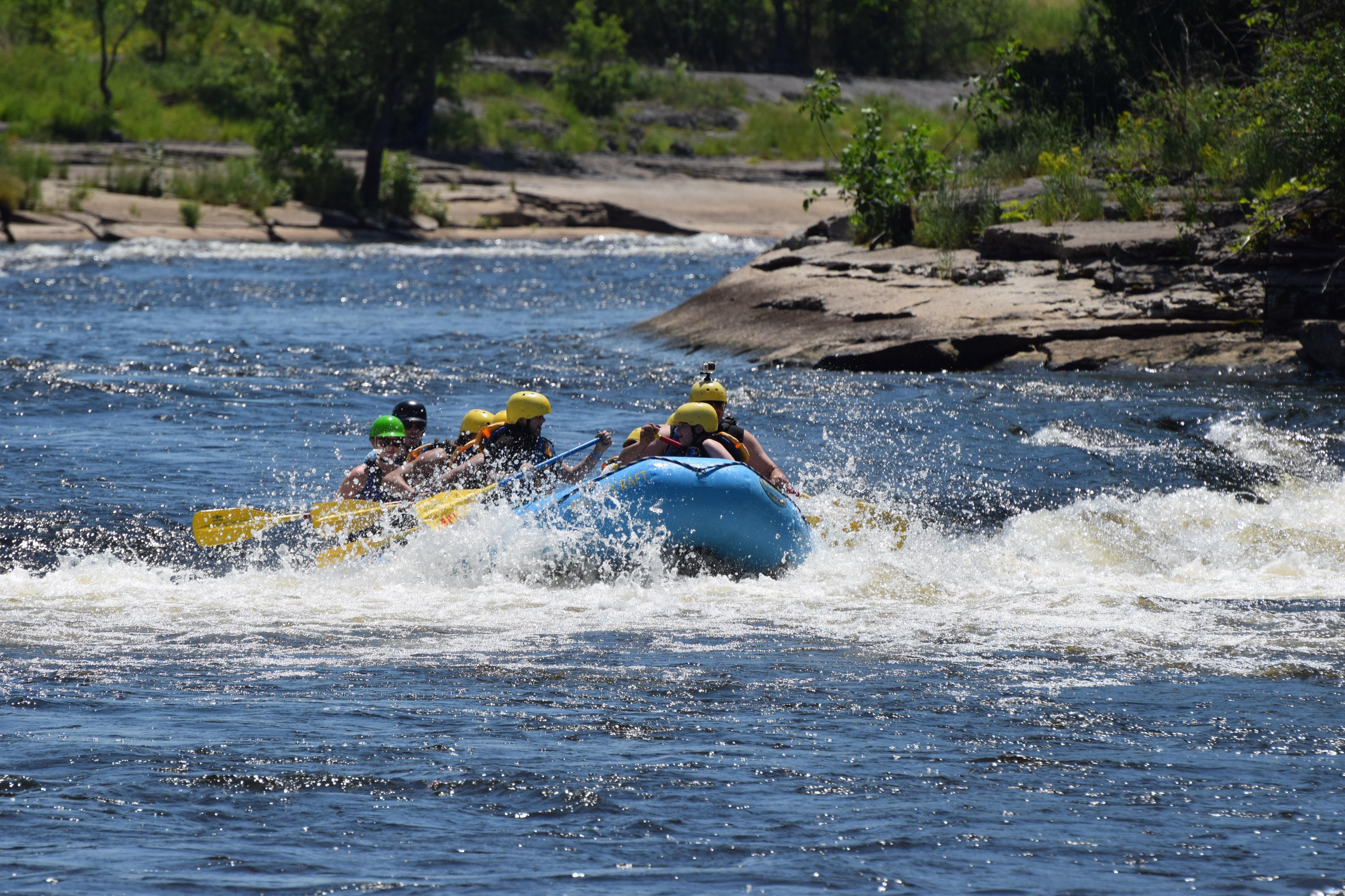 Holiday Inn Express Hotel & Suites Watertown - Thousand Islands By Ihg Экстерьер фото